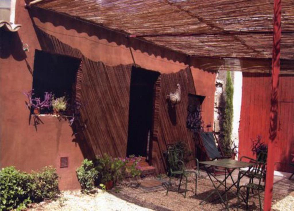 La Mazade De Saint Mamert Ruang foto